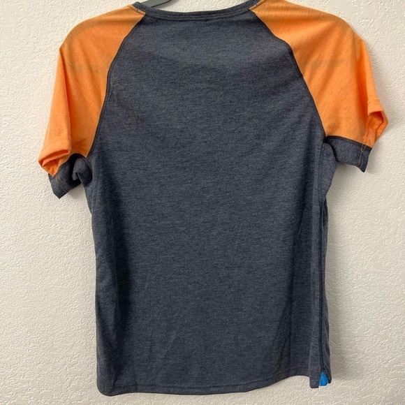 Patagonia womens shirt size medium - Picture 2 of 5